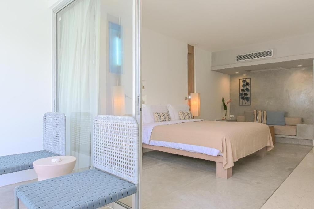 Hotel Ramada By Wyndham Phuket Southsea Karon Exteriér fotografie