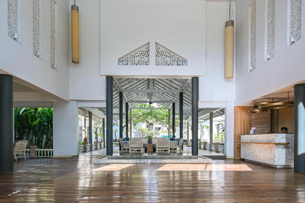 Hotel Ramada By Wyndham Phuket Southsea Karon Exteriér fotografie